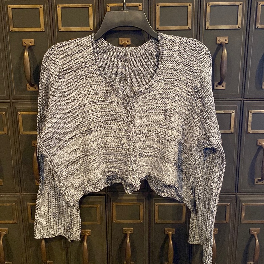 SKIF Cropped Sweater